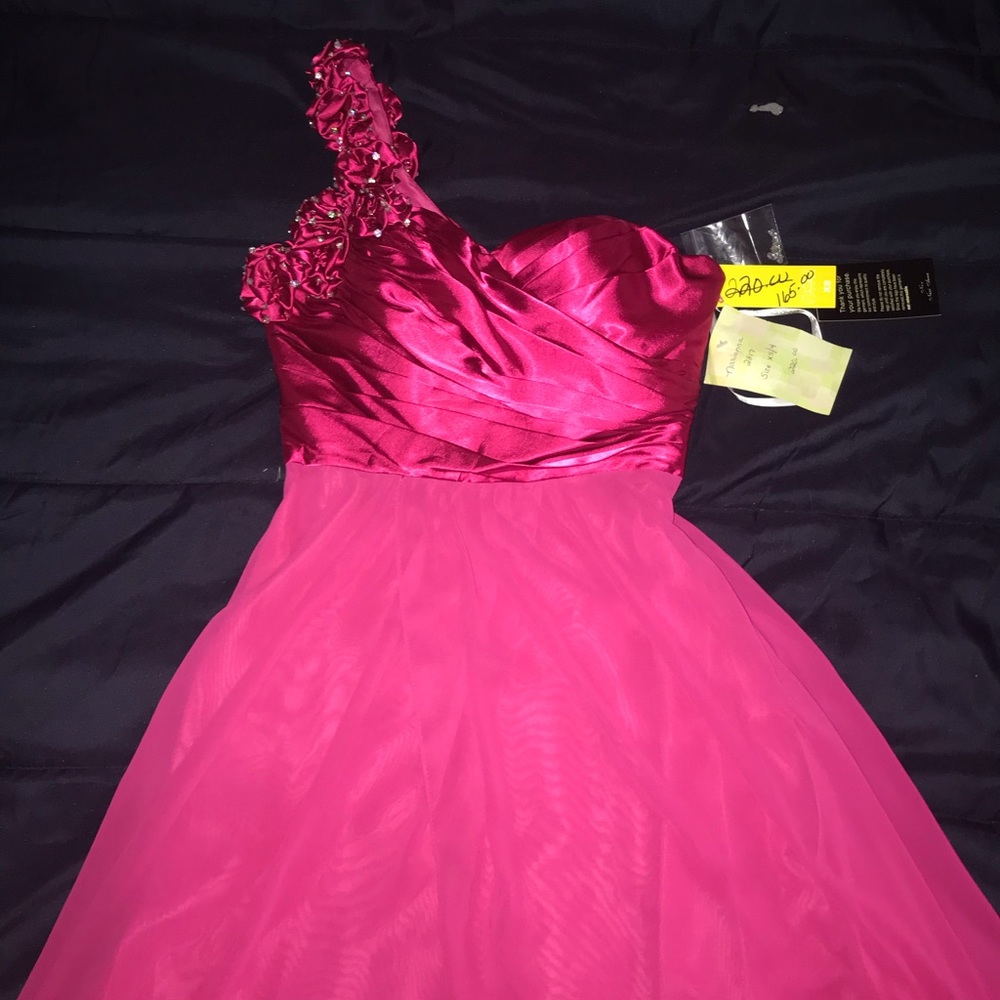 NWT Fuchsia One Shoulder Formal Gown by NOX XS